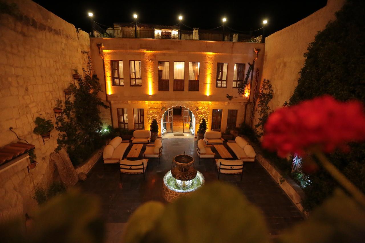 Aja Cappadocia Cave Hotel Ürgüp Exterior foto